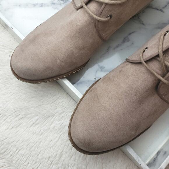 FRANCO SARTO Tan Annabelle Lace Up Wedge Ankle Boots Size 8.5 - Picture 4 of 11